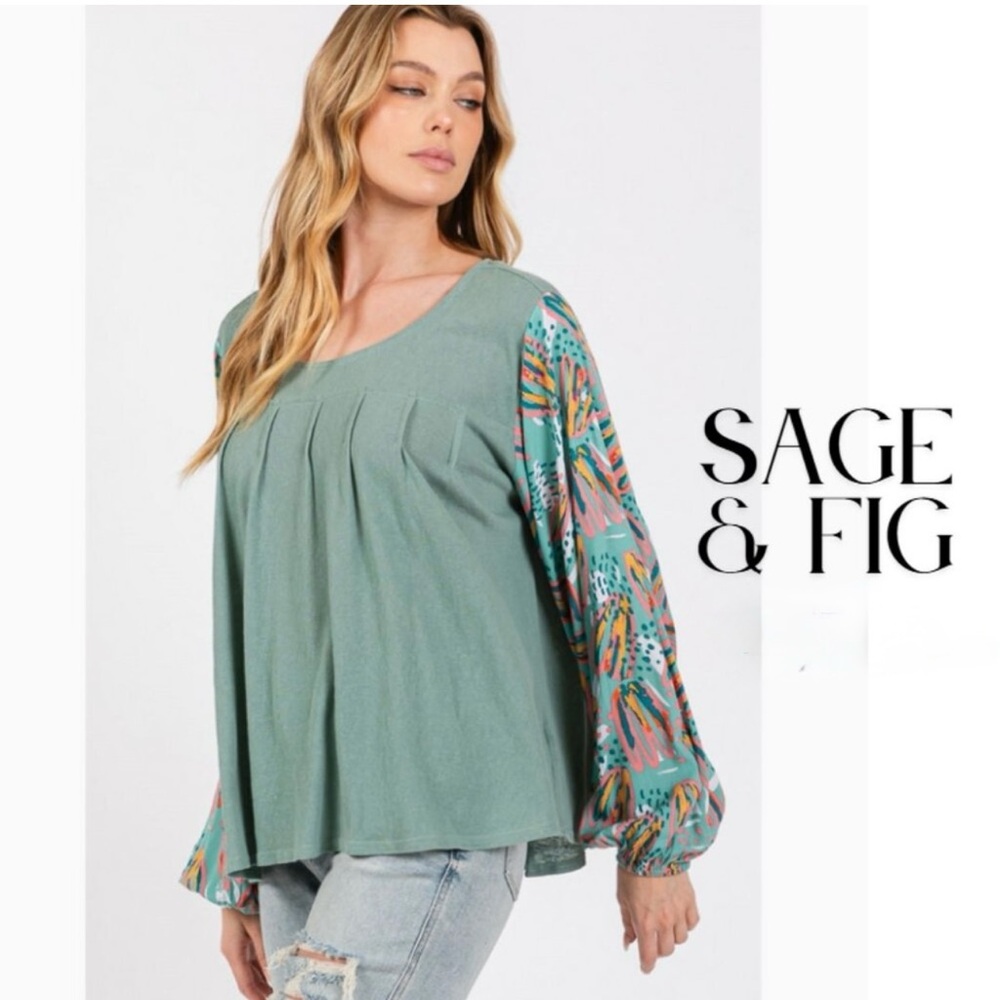 Sage & Fig Green Pleated Blouse with Floral Balloon Sleeves